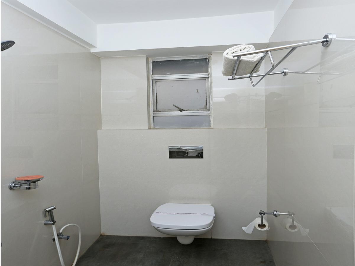 Hotel Amrit Regency Guwahati Bagian luar foto