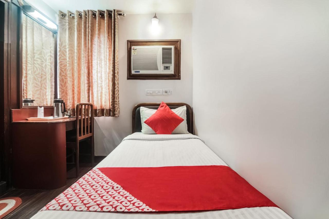 Hotel Amrit Regency Guwahati Bagian luar foto